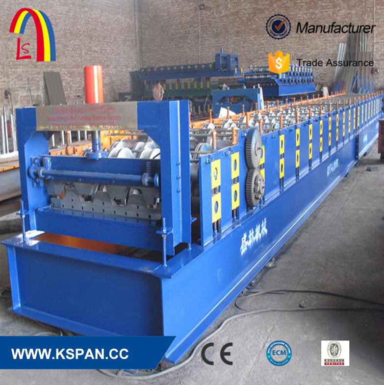 Roof and wall roll forming machine