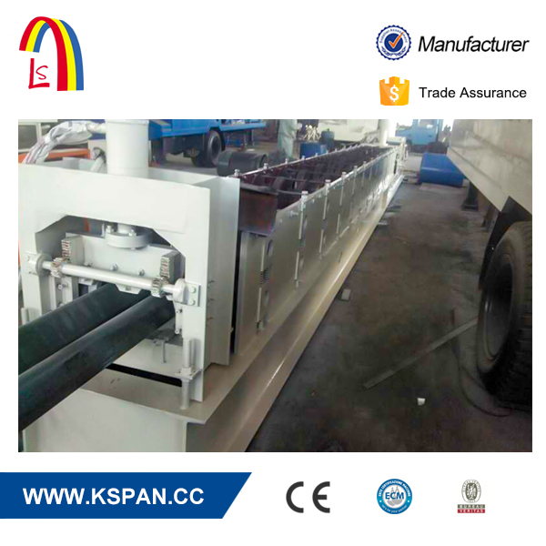 Highway guardrail forming machine
