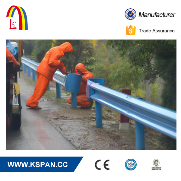 Highway guardrail forming machine